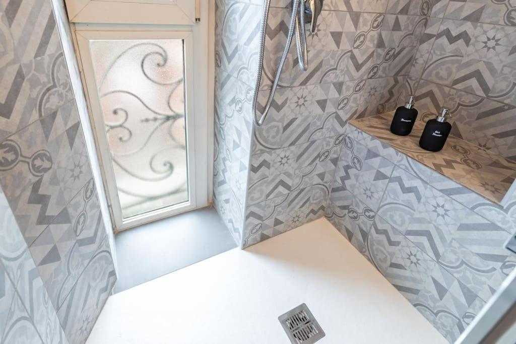Apartament Old Town-Porta Susa Free Parking Modern Flat X6 Turyn Zewnętrze zdjęcie